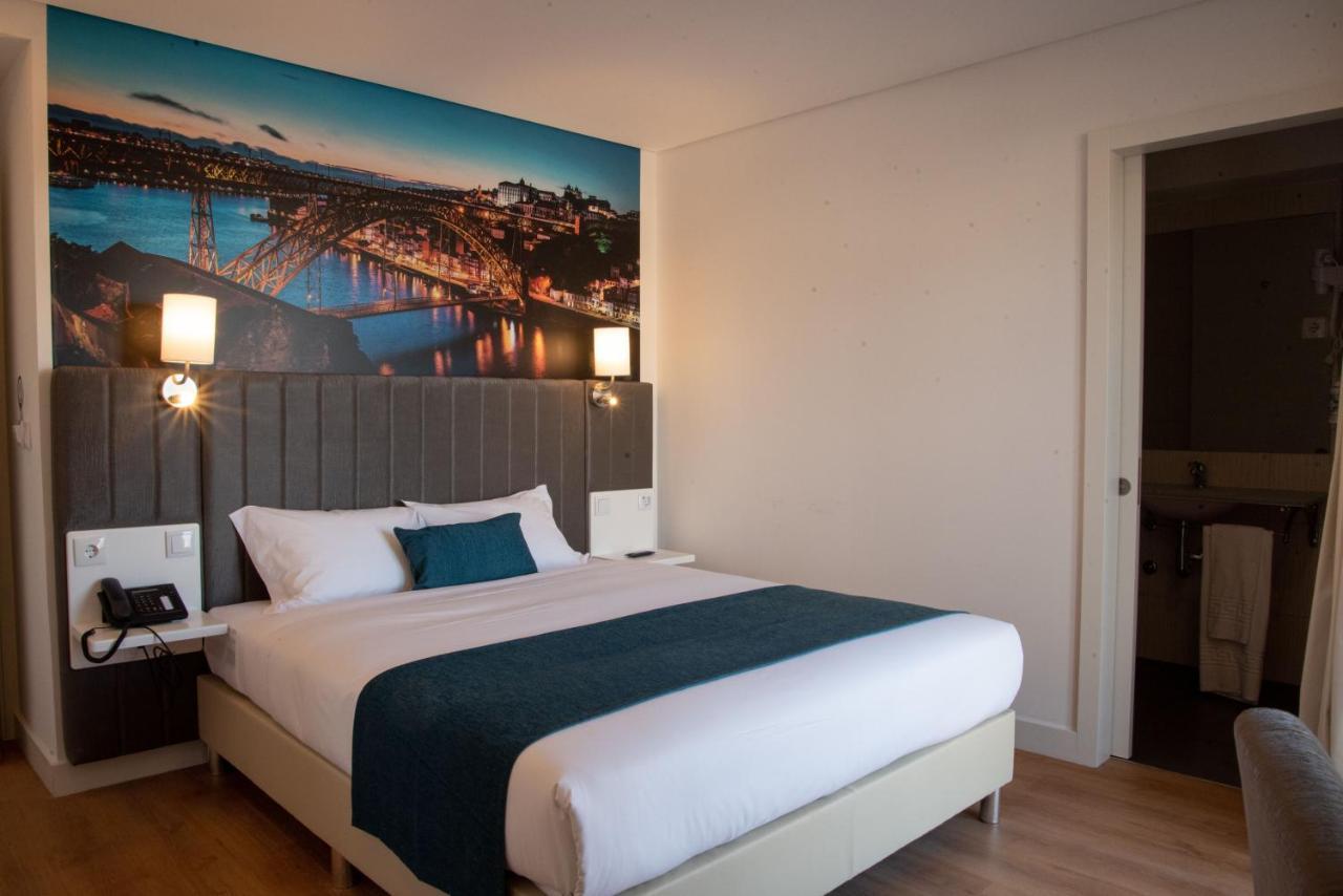 Doppelzimmer mit Balkon